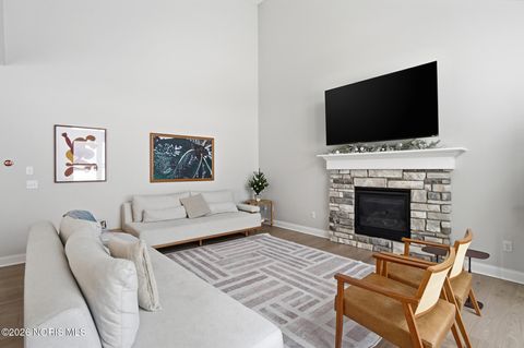 Tiny photo for 1037 Stoneleigh Road, Perrysburg, OH 43551 (MLS # 10003950)