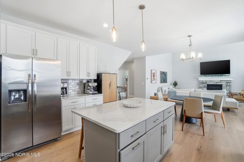 Tiny photo for 1037 Stoneleigh Road, Perrysburg, OH 43551 (MLS # 10003950)