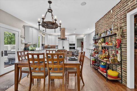 Tiny photo for 11344 Monclova Road, Monclova, OH 43542 (MLS # 10009481)