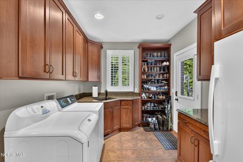 Tiny photo for 11344 Monclova Road, Monclova, OH 43542 (MLS # 10009481)