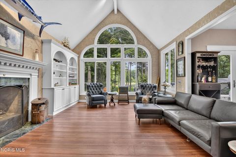 Tiny photo for 11344 Monclova Road, Monclova, OH 43542 (MLS # 10009481)