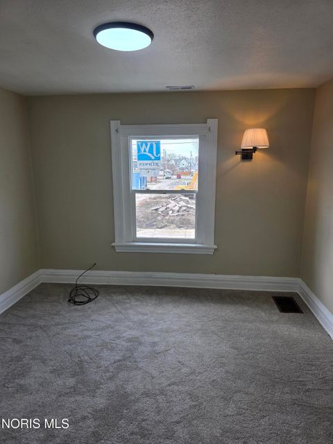 Tiny photo for 363 Parker Avenue, Toledo, OH 43605 (MLS # 10006532)