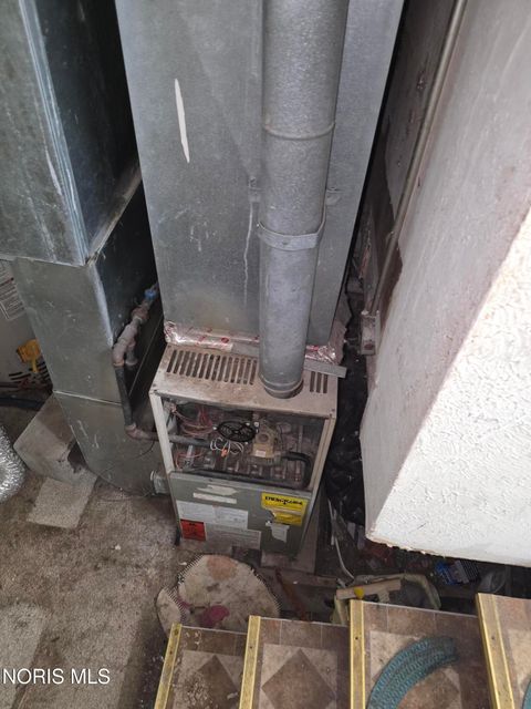 Tiny photo for 363 Parker Avenue, Toledo, OH 43605 (MLS # 10006532)