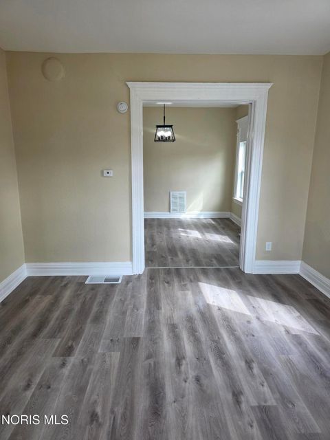 Tiny photo for 363 Parker Avenue, Toledo, OH 43605 (MLS # 10006532)