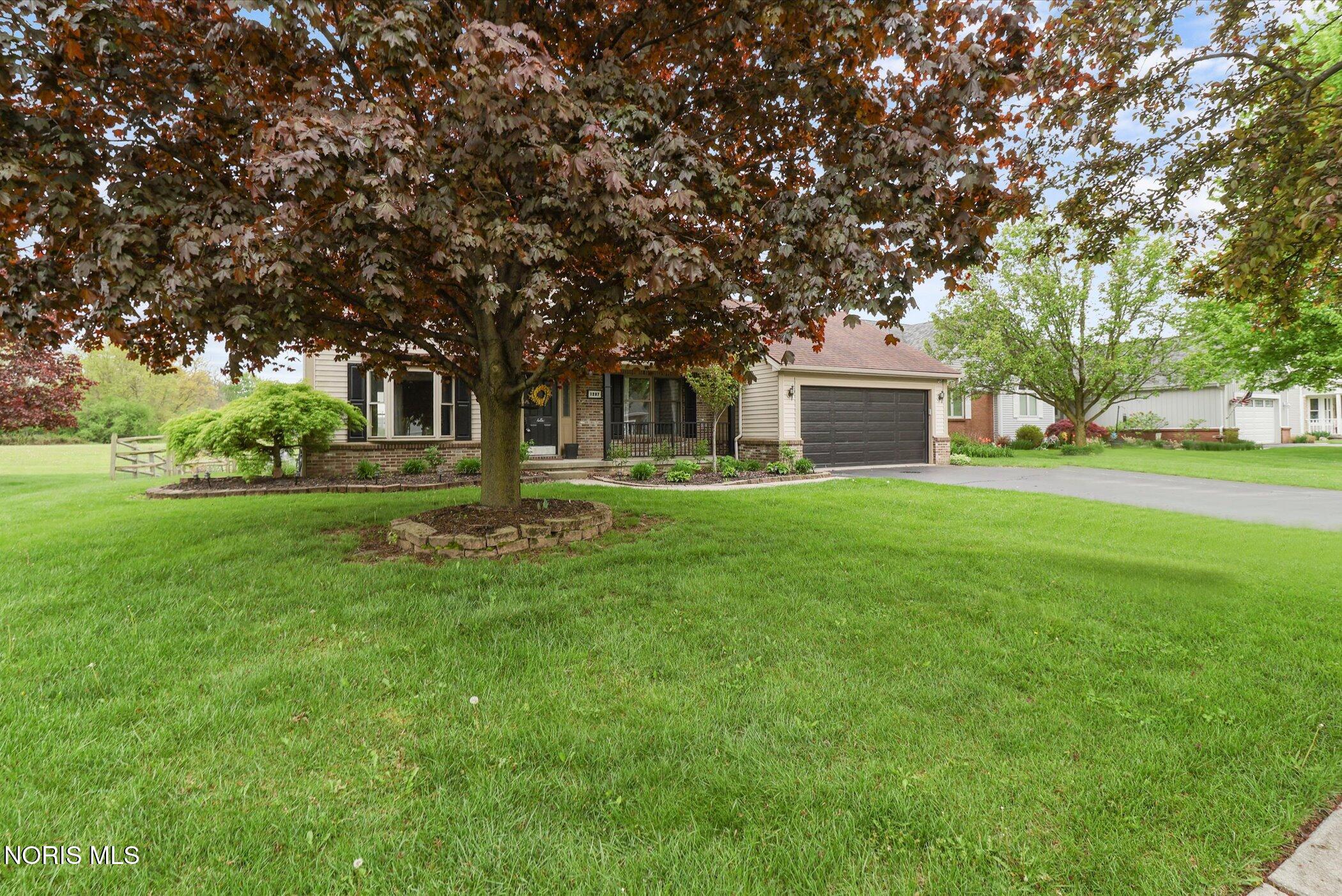 1237 Grassy Court