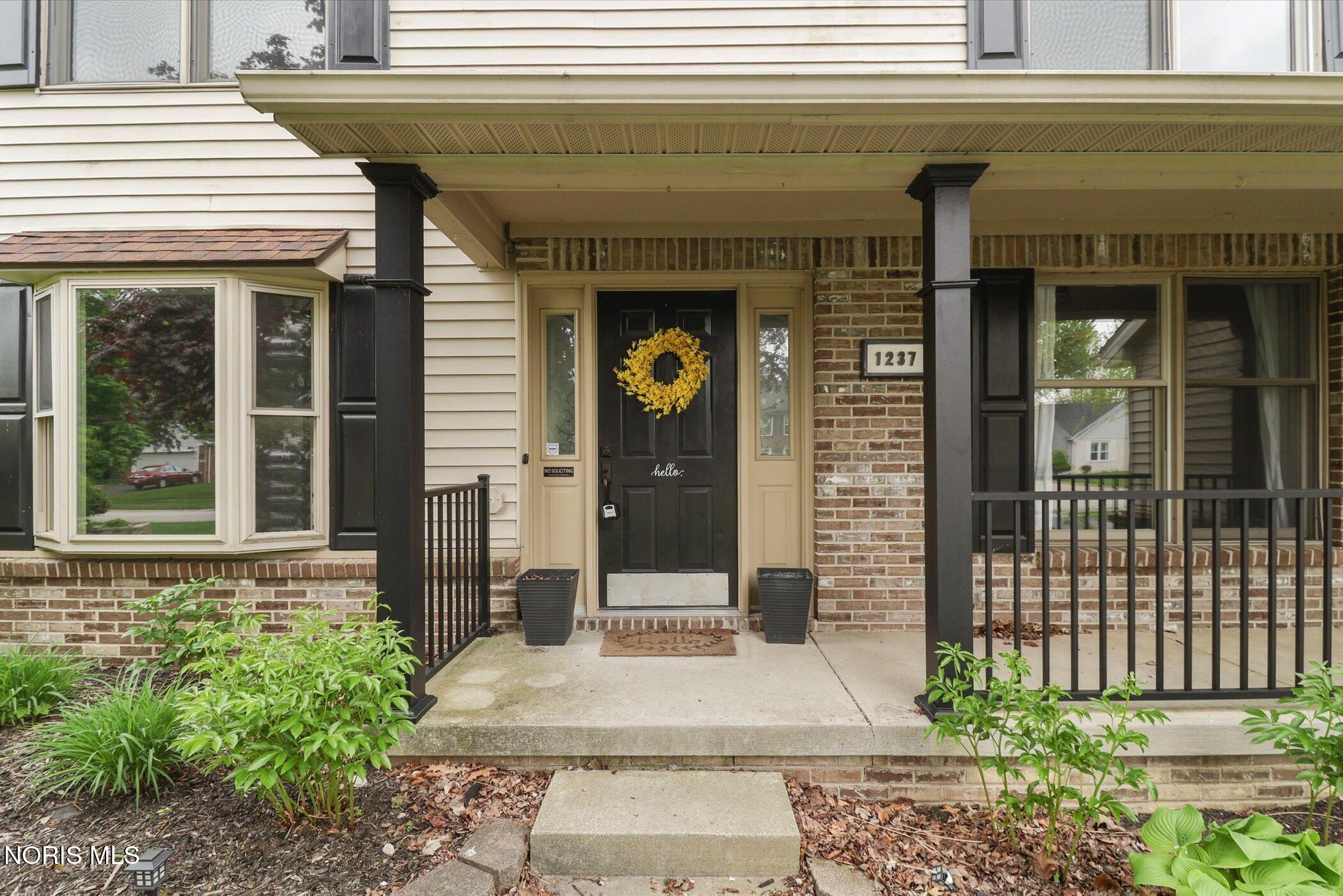 1237 Grassy Court