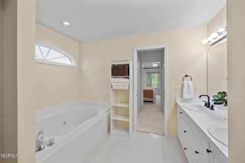 Tiny photo for 6721 Brick Yard Court, Maumee, OH 43537 (MLS # 10006971)