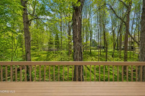 Tiny photo for 6721 Brick Yard Court, Maumee, OH 43537 (MLS # 10006971)