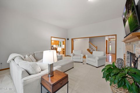 Tiny photo for 6721 Brick Yard Court, Maumee, OH 43537 (MLS # 10006971)