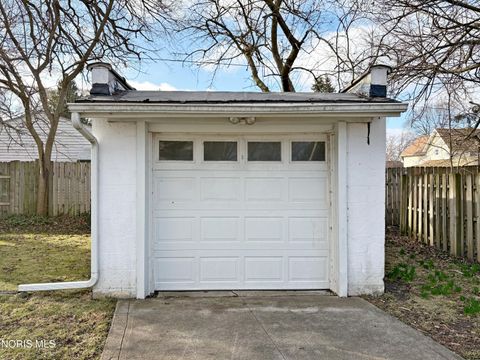 Tiny photo for 317 W Evers Avenue, Bowling Green, OH 43402 (MLS # 10004861)