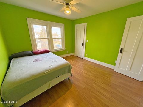 Tiny photo for 317 W Evers Avenue, Bowling Green, OH 43402 (MLS # 10004861)