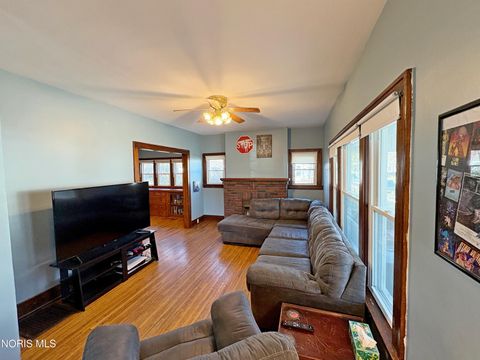 Tiny photo for 317 W Evers Avenue, Bowling Green, OH 43402 (MLS # 10004861)