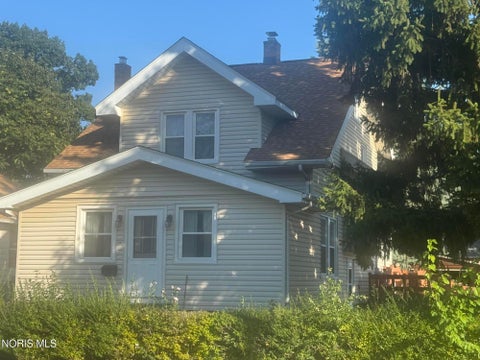 Tiny photo for 3045 117th Street, Toledo, OH 43611 (MLS # 10014723)