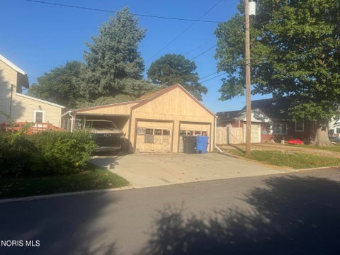 Tiny photo for 3045 117th Street, Toledo, OH 43611 (MLS # 10014723)