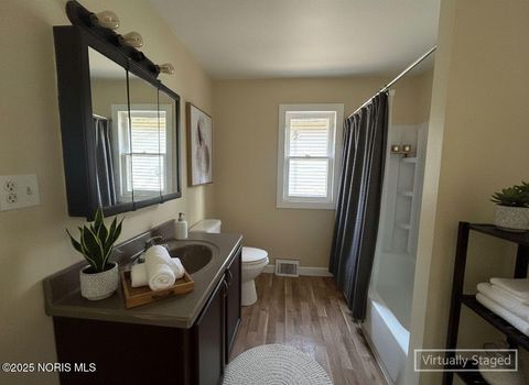 Tiny photo for 5057 Brandon Road, Toledo, OH 43615 (MLS # 10001950)