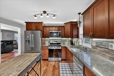 Tiny photo for 7658 Ginger Gold Drive, Holland, OH 43528 (MLS # 10002897)