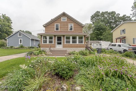 Photo of 5712 Rambo Lane, Toledo, OH 43623 (MLS # 10005113)