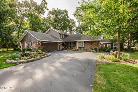 Photo of 172 Pohl Drive, Ottawa, OH 45875 (MLS # 10013428)