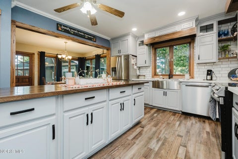 Tiny photo for 172 Pohl Drive, Ottawa, OH 45875 (MLS # 10013428)