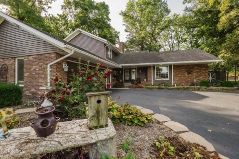 Tiny photo for 172 Pohl Drive, Ottawa, OH 45875 (MLS # 10013428)