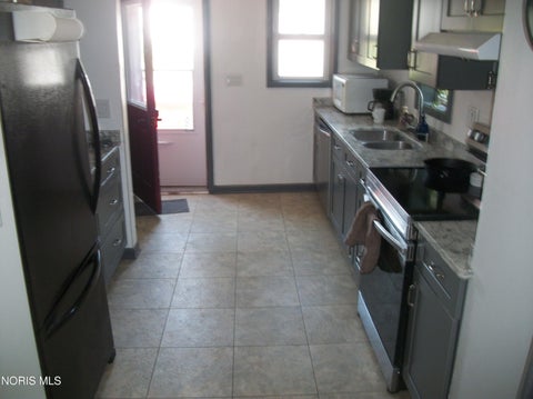 Tiny photo for 118 Brooklyn Street, Oak Harbor, OH 43449 (MLS # 10010507)