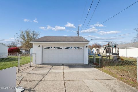 Tiny photo for 5201 Elaine Drive, Toledo, OH 43613 (MLS # 10001553)