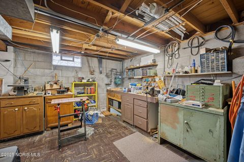 Tiny photo for 5201 Elaine Drive, Toledo, OH 43613 (MLS # 10001553)