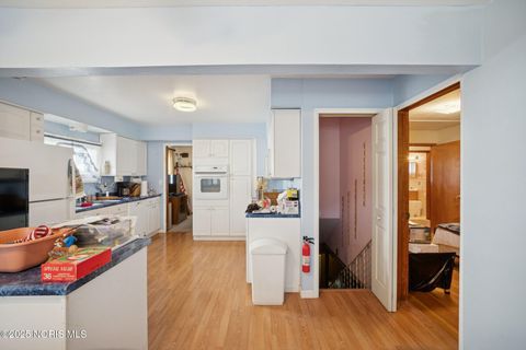 Tiny photo for 5201 Elaine Drive, Toledo, OH 43613 (MLS # 10001553)