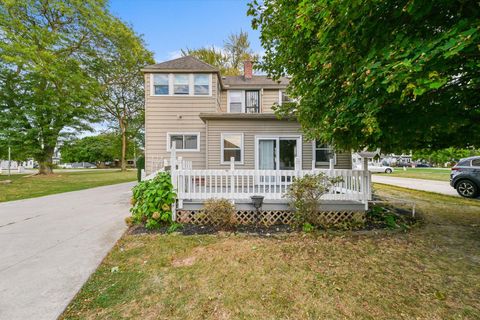 Tiny photo for 1022 Dixie Highway, Rossford, OH 43460 (MLS # 10000103)