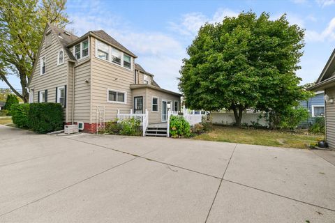Tiny photo for 1022 Dixie Highway, Rossford, OH 43460 (MLS # 10000103)