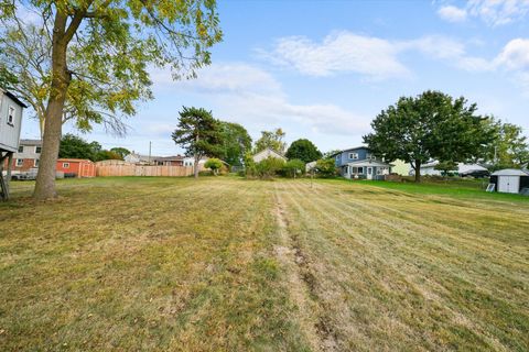 Tiny photo for 1022 Dixie Highway, Rossford, OH 43460 (MLS # 10000103)