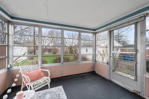 Tiny photo for 1629 Carmelle Court, Toledo, OH 43614 (MLS # 10000113)
