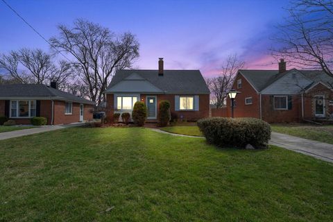 Photo of 1629 Carmelle Court, Toledo, OH 43614 (MLS # 10000113)
