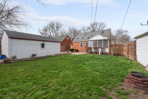 Tiny photo for 1629 Carmelle Court, Toledo, OH 43614 (MLS # 10000113)