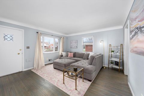 Tiny photo for 1629 Carmelle Court, Toledo, OH 43614 (MLS # 10000113)