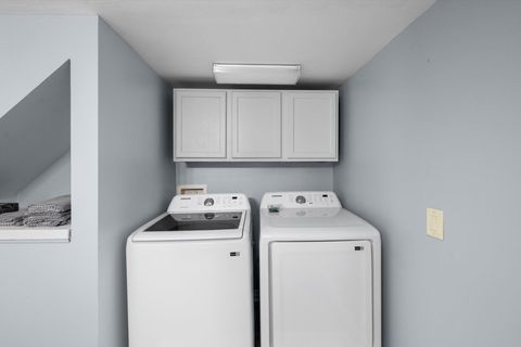 Tiny photo for 1629 Carmelle Court, Toledo, OH 43614 (MLS # 10000113)