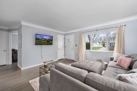 Tiny photo for 1629 Carmelle Court, Toledo, OH 43614 (MLS # 10000113)