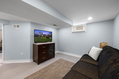 Tiny photo for 1629 Carmelle Court, Toledo, OH 43614 (MLS # 10000113)