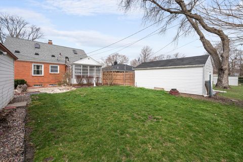 Tiny photo for 1629 Carmelle Court, Toledo, OH 43614 (MLS # 10000113)