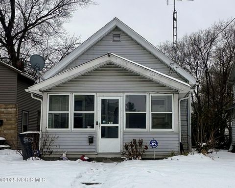 Tiny photo for 616 Spring Grove Avenue, Toledo, OH 43605 (MLS # 10002217)