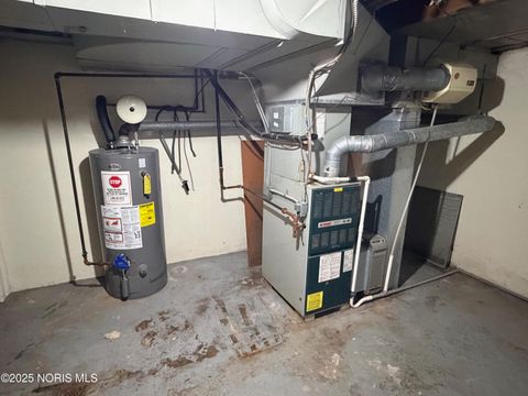 Tiny photo for 20310 Taylor Street, Weston, OH 43569 (MLS # 10001720)