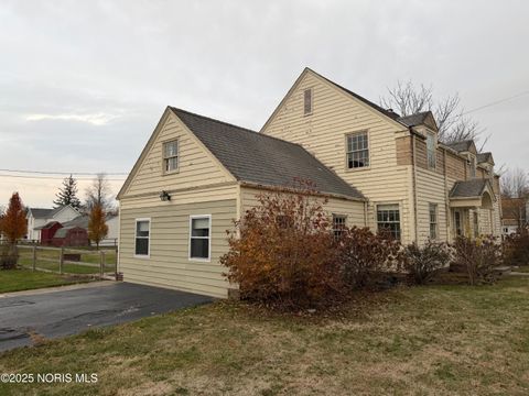 Tiny photo for 20310 Taylor Street, Weston, OH 43569 (MLS # 10001720)