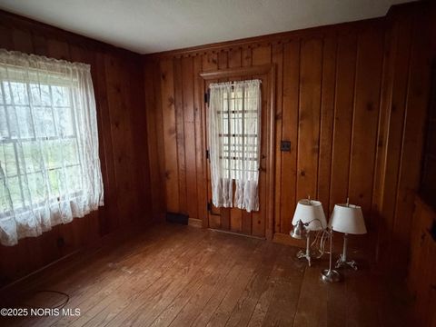 Tiny photo for 20310 Taylor Street, Weston, OH 43569 (MLS # 10001720)