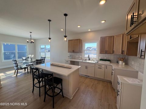 Tiny photo for 1304 Limerick Lane, Waterville, OH 43566 (MLS # 10003330)