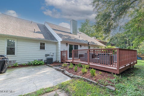Tiny photo for 6132 W Pembridge Drive, Toledo, OH 43615 (MLS # 10011782)