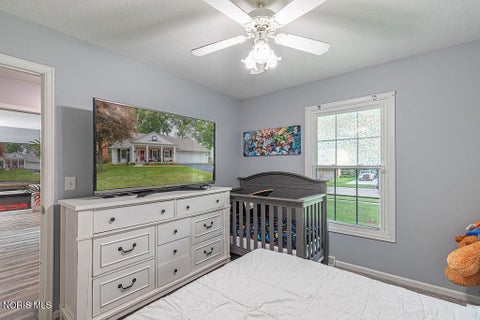 Tiny photo for 6132 W Pembridge Drive, Toledo, OH 43615 (MLS # 10011782)
