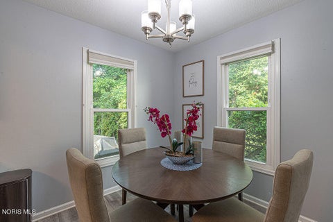 Tiny photo for 6132 W Pembridge Drive, Toledo, OH 43615 (MLS # 10011782)