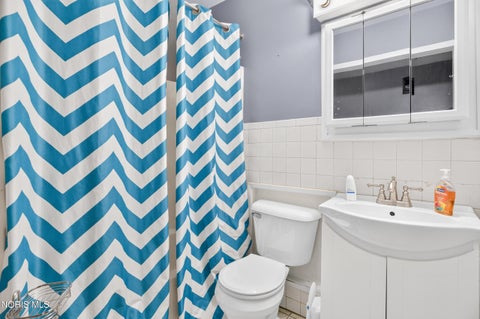 Tiny photo for 1040 E 2nd Street, Ottawa, OH 45875 (MLS # 10014014)