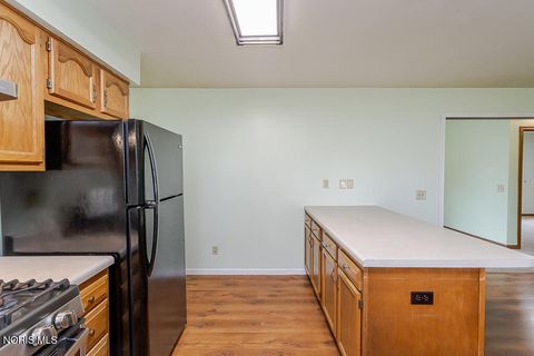 Tiny photo for 305 G Street, Pandora, OH 45877 (MLS # 10005630)