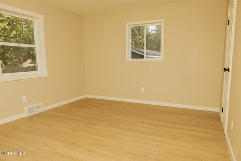 Tiny photo for 866 Summit Street, Defiance, OH 43512 (MLS # 10013028)